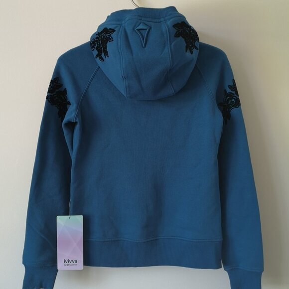 NWT IVIVVA by LULULEMON Blue Teal Embroidery Fleece Girl's Hoodie Jacket 10 SE - Picture 6 of 9